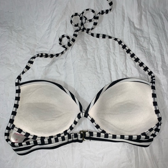 Bikini set🌞✨ - Picture 3 of 5